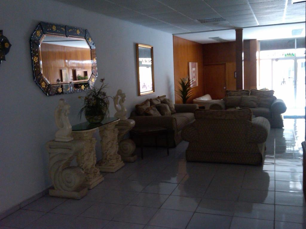 Hotel Ibarra Tepic Exterior foto